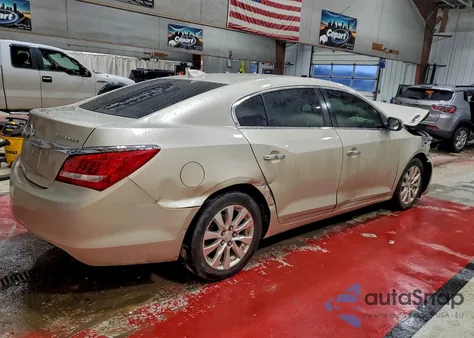 2015 Buick Lacrosse z USA, uszkodzony, nr VIN 1G4GA5GR8FF170802